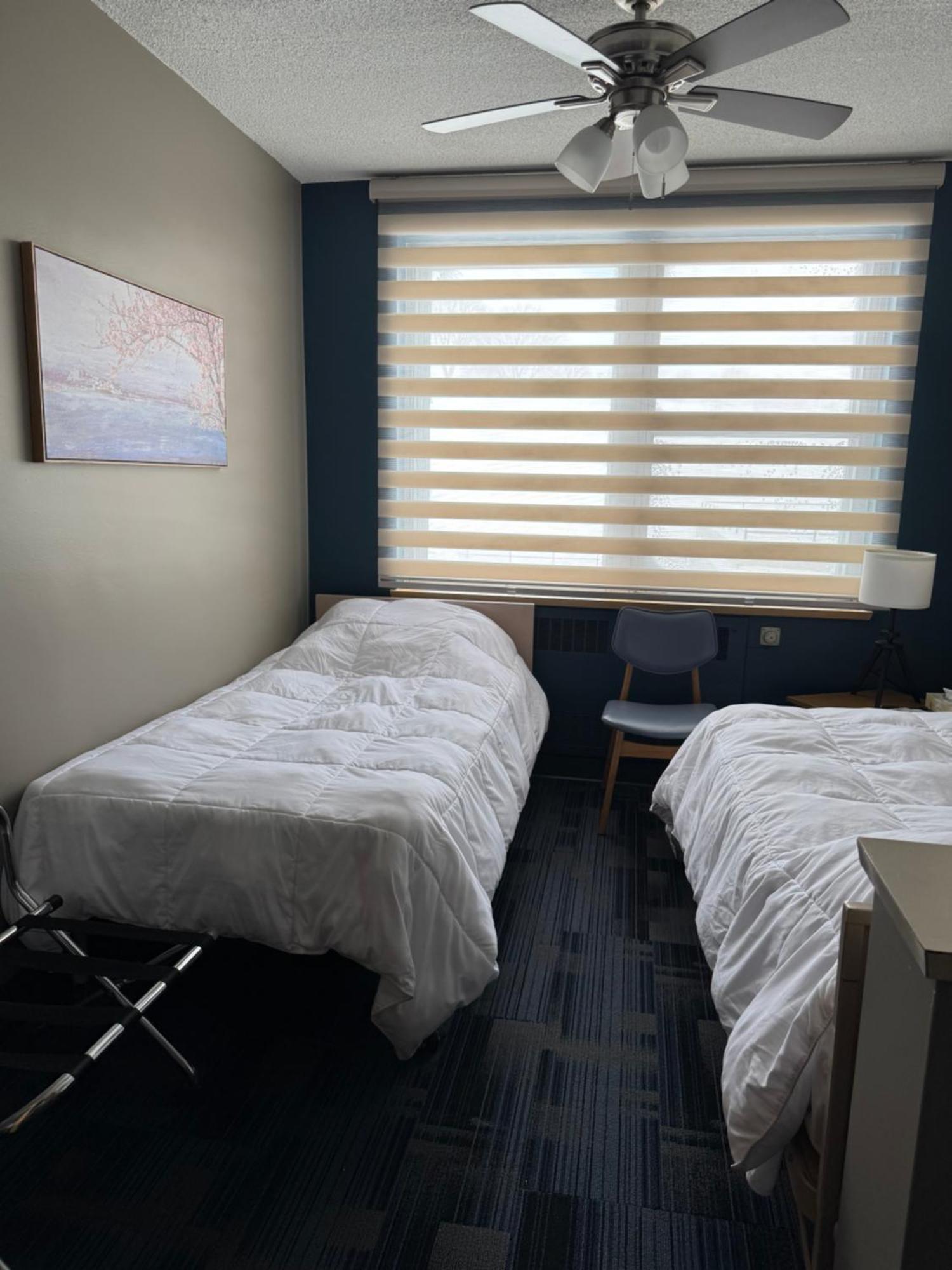 Manoir D'Youville Chateauguay Heights ภายนอก รูปภาพ